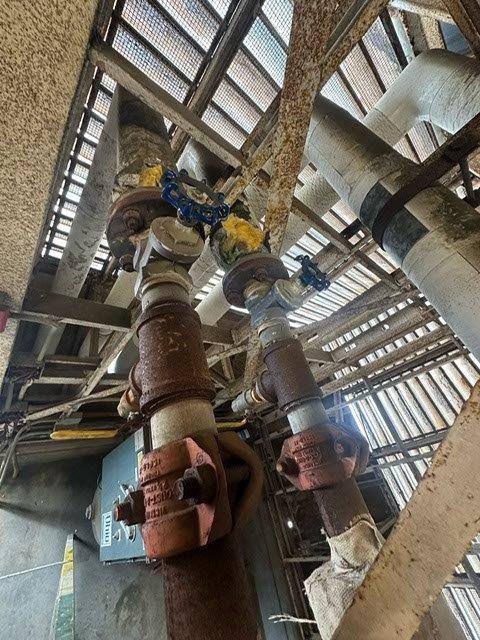 Commercial plumbing service
